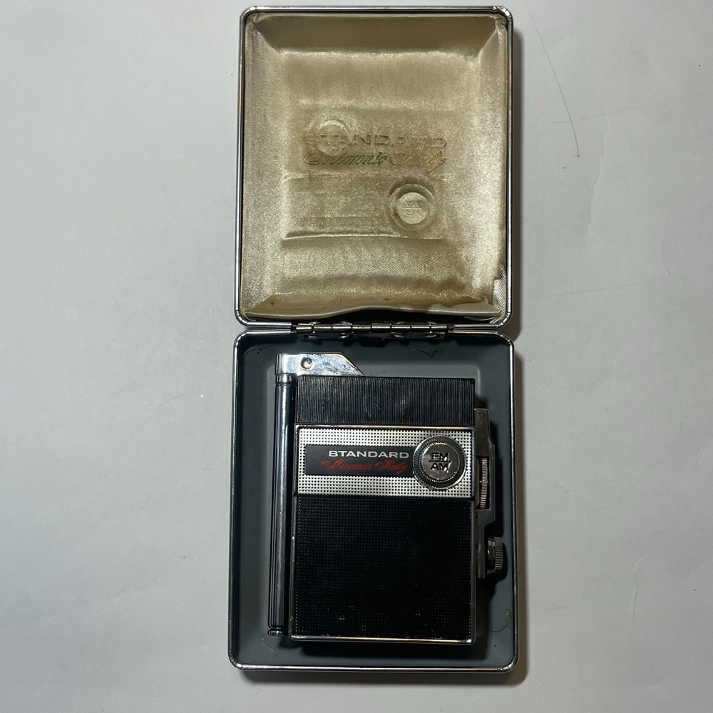 Vintage Standard SR-Q460F Radio Micronic Ruby 60's -Untested!